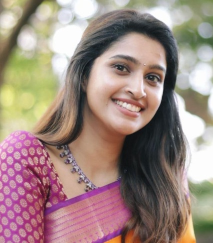 Tanya Ravichandran - Rasavathii